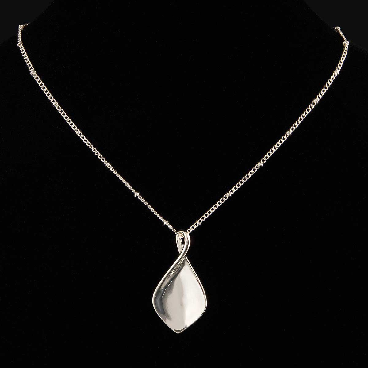 NECKLACE TEARDROP LOOP PENDANT