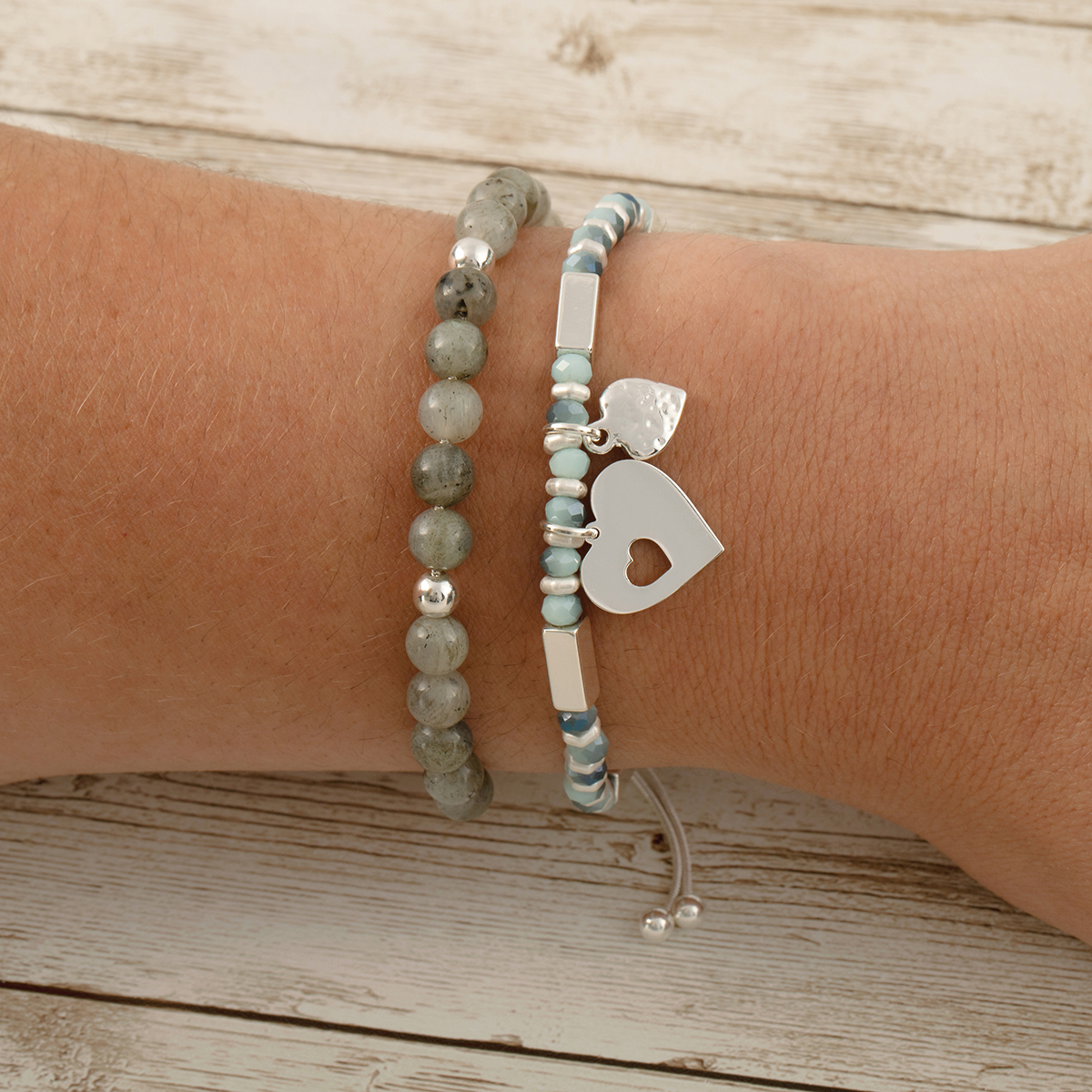 BRACELET GREY BEAD CINCH