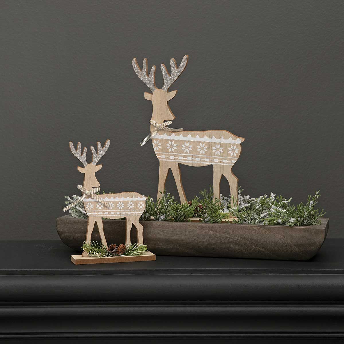 SIT-A-BOUT DEER WHITE SMALL 7IN X 2IN X 11.75IN WOOD